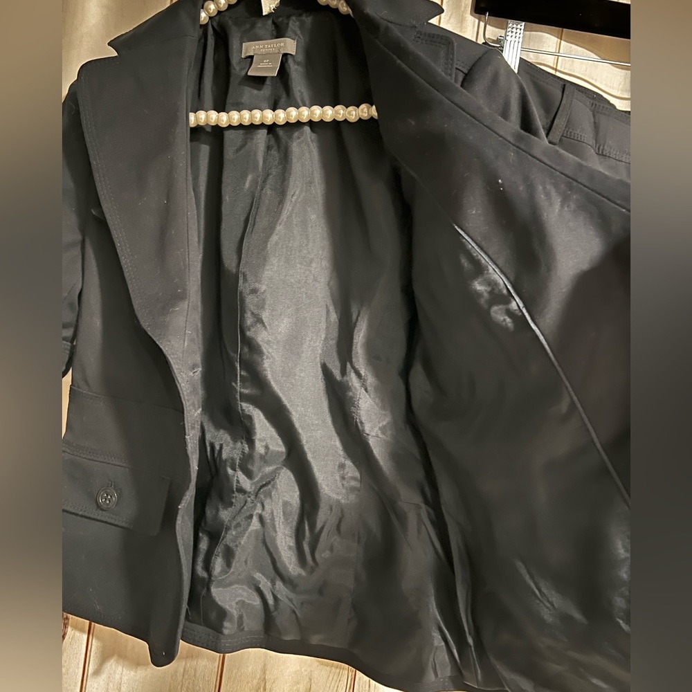 Ann Taylor set size jacket 0P y 2p crop pants - Picture 4 of 5